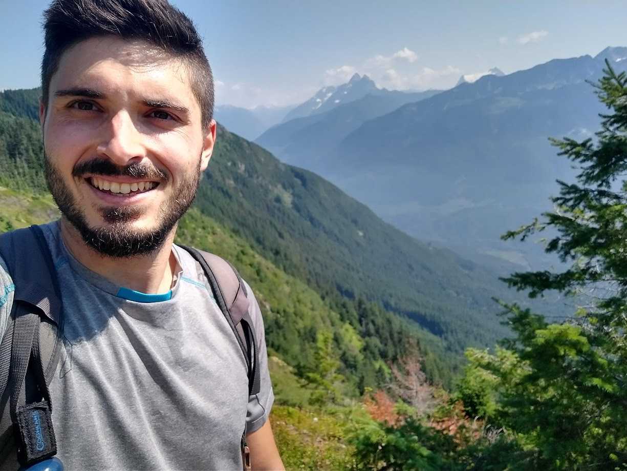 kiko and mountains